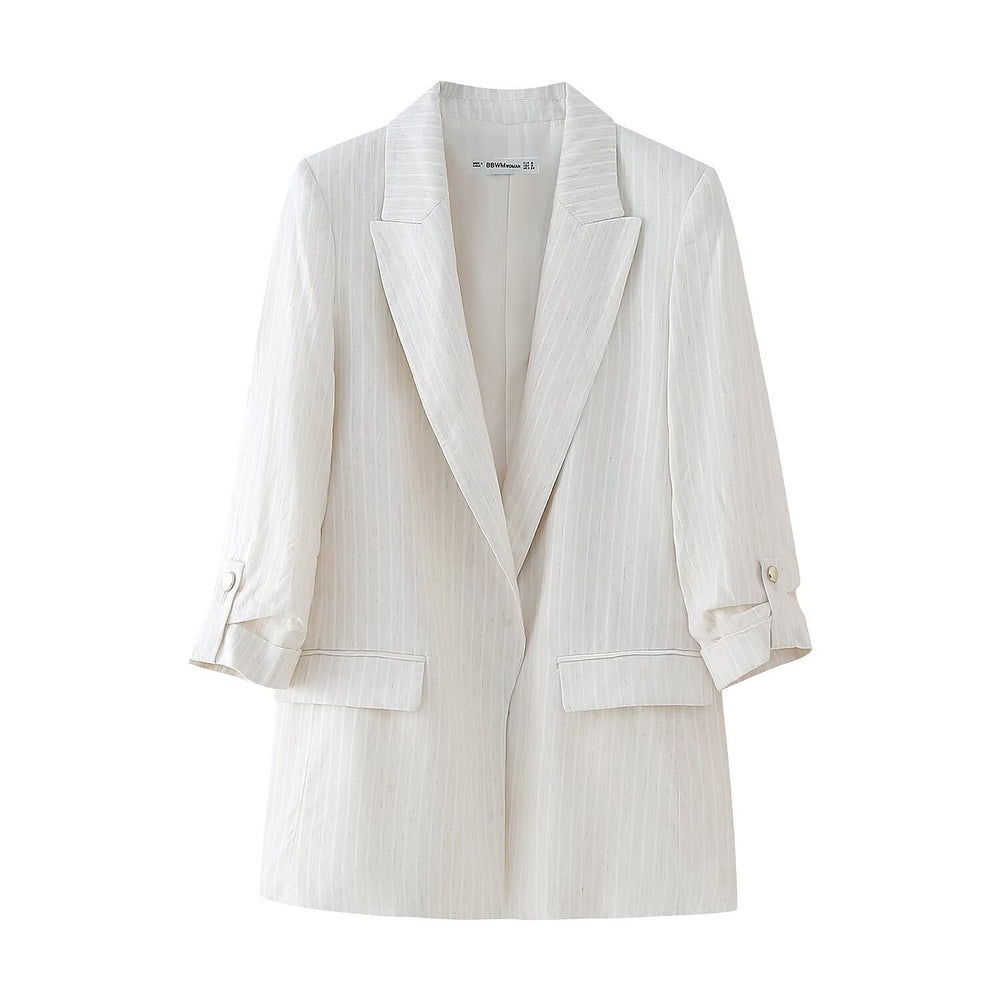 Collar long sleeved jacket