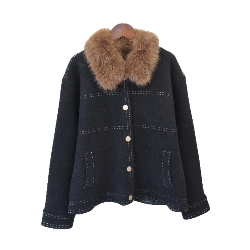 Loose collar long sleeved sweater