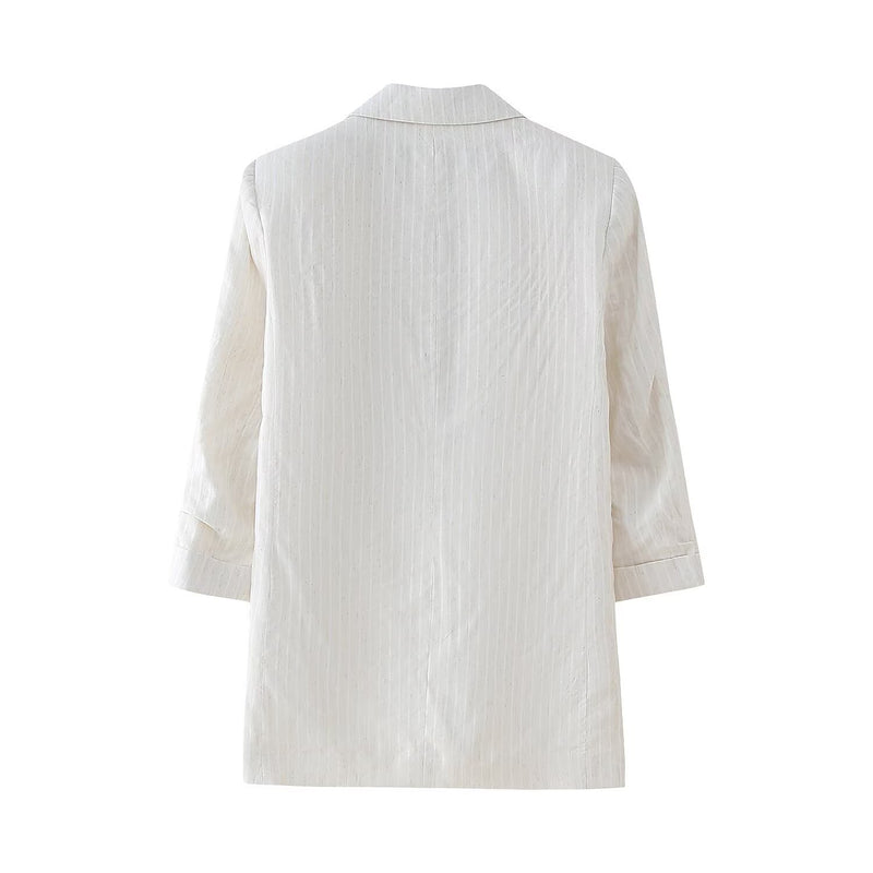 Collar long sleeved jacket