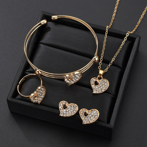 Jewelry- Love jewelry set